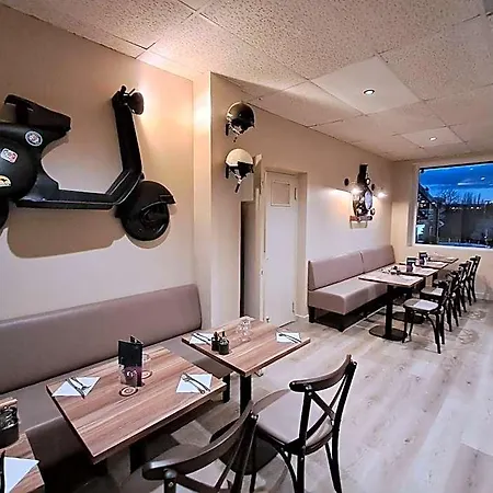 酒店 La Renaissance *